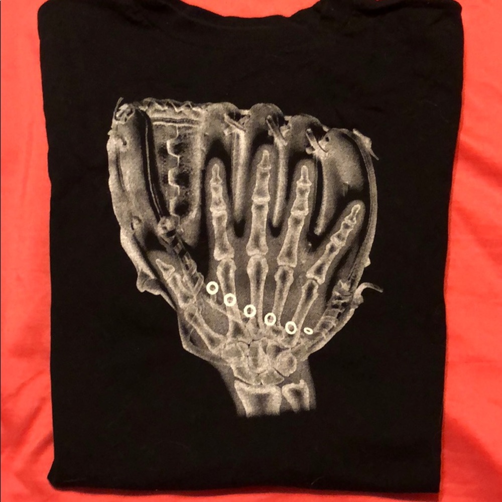 Old Navy t-shirt